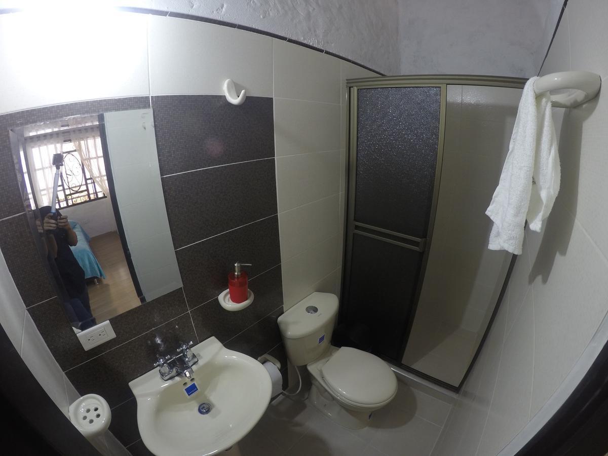 Termales San Francisco Casa Hotel Riverita Ngoại thất bức ảnh